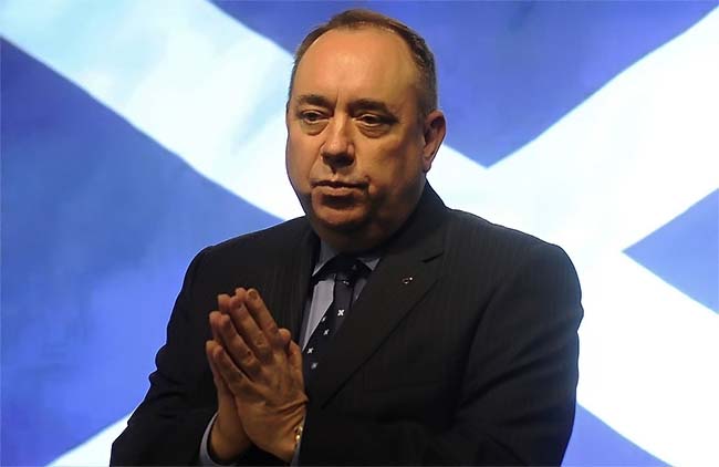 Salmond: Primeiro MInistro continua intransigente ao combater o machismo no golfe escocês