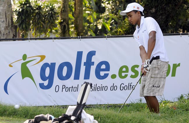 Cristian: um dos maiores talentos do golfe brasileiro revelado numa das comunidades mais pobres do país