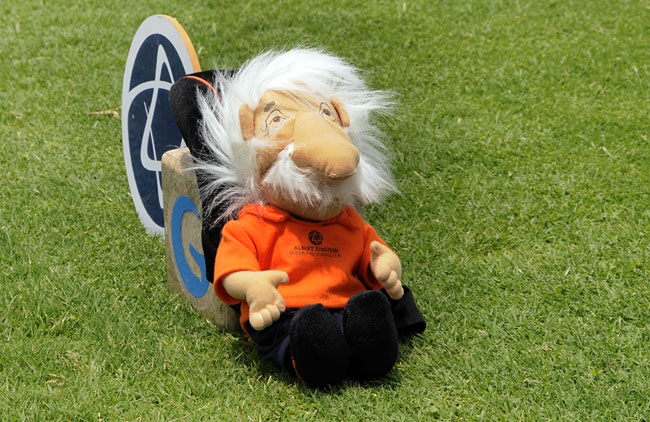 Mascote do Torneio do Voluntários Einstein: arrecadação recorde em seis anos de eventos de golfe