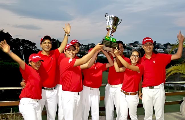 Jogadores paulistas comemoram título no São Fernando: golfe internacional juvenil de match play