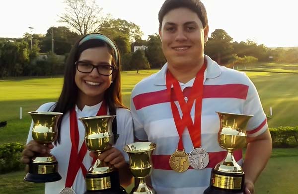 Lauren e Paulo: campeões gerais da etapa do Torneio de Golfe Juvenil paulista