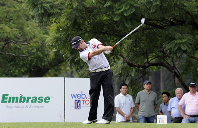 Gasnier: passando o corte raspando graças a uma volta de 68 tacadas nesta sexta, no golfe do Uruguai