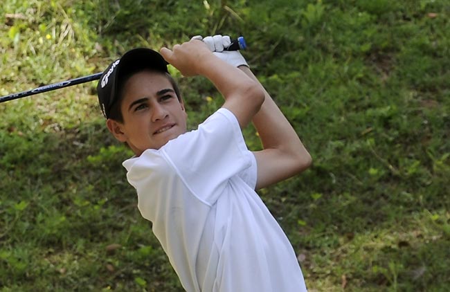 Ulisses: líder isolado do Campeonato Brasileiro JUvenil de Golfe, em Brasília, sem jogar acima do par