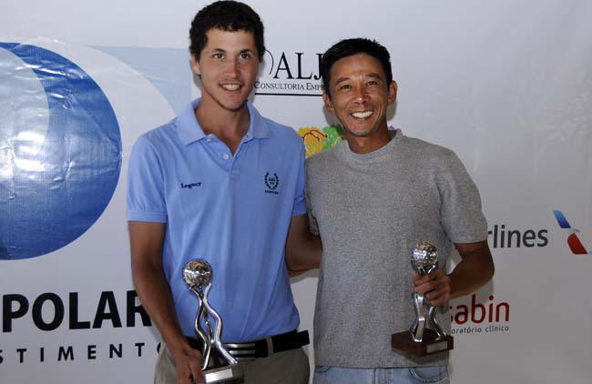  Garmendia (azul) venceu e Sadao, estreando pelo Damha, foi o melhor brasileiro no golfe do DF