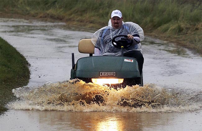 Campo alagado pode até ficar pronto a tempo, mas o curto Merion vai ficar sem defesa contra os melhores golfistas do mundo