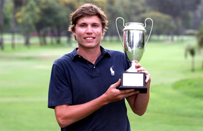 Navarro: primeiro título internacional, junto com o direito de jogar golfe no PGA Tour LA de 2014