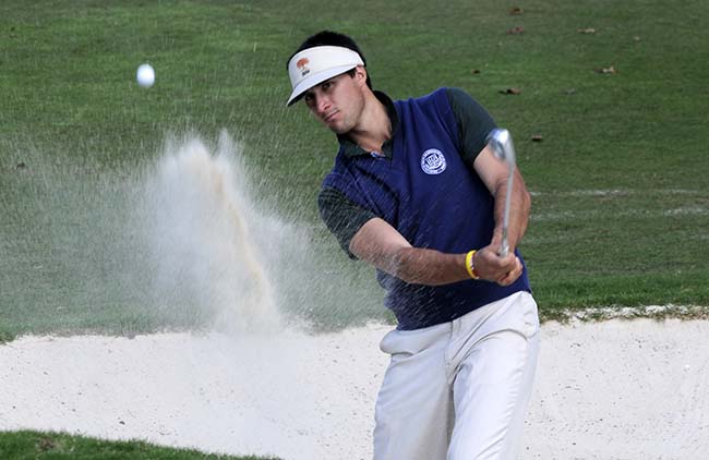 Tourinho: comandando a estreia do Brasil no mundial de golfe do Japão com uma volta de 68 tacadas, três abaixo do par