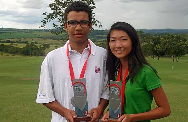 Lucas e Yabiku: campeões da nova geração de juvenis do golfe paulista