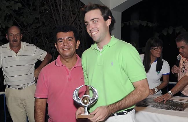 Gama: duas vitórias e um vice-campeonato em três torneios e novo destaque do golfe paulista