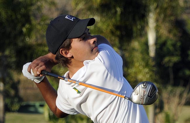 Junqueira: vice-campeão individual e por equipes no torneio de golfe internacional juvenil do Peru