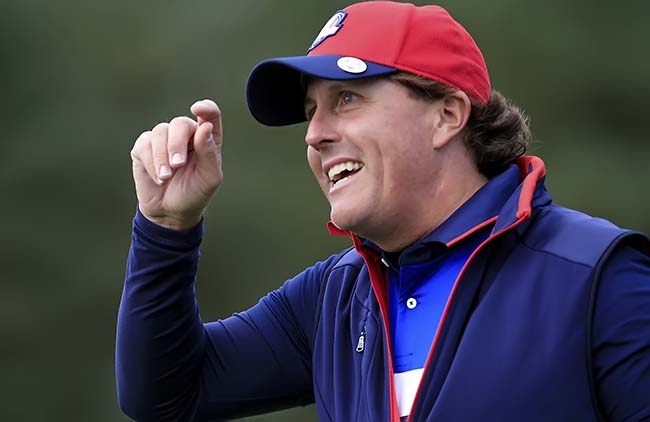 Phil Mickelson: Callaway de ponta a ponta no circuito mundial de golfe por 10 anos e contando