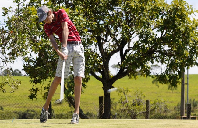 Victor Pinto: um dos líderes da etapa da Bahia do circuito brasileiro de golfe juvenil