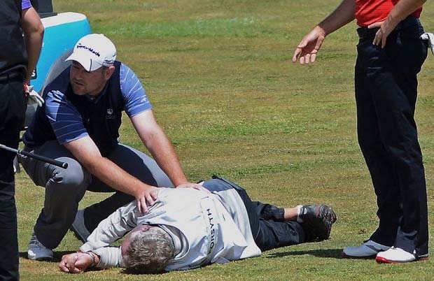 Forsyth socorre caddie na rodada final do golfe na Madeira. Infarto fulminante (imagem do Twitter)