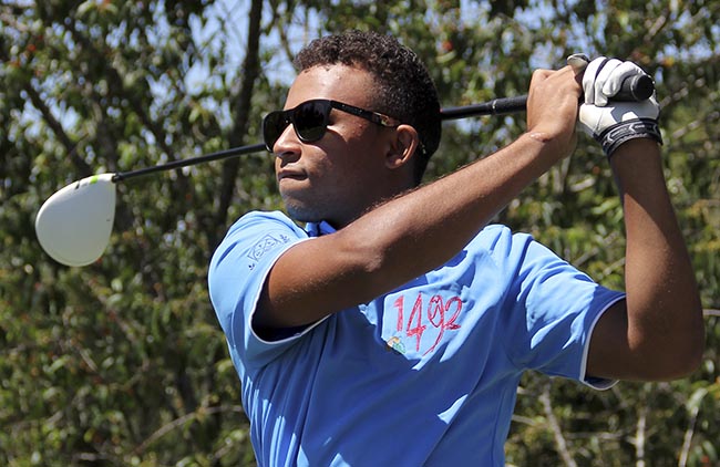 Cristian Barcelos: menino revelado em Japeri tornou-se um dos melhores golfistas do Brasil. Fotos: Fábio Vicente