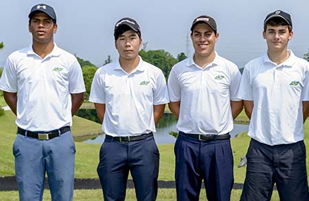 Herik, Pedro, Paulo e Rohan: para o atual estágio de desenvolvimento do golfe do Brasil, só chegar ao Mundial já foi uma vitória para esses talentosos meninos