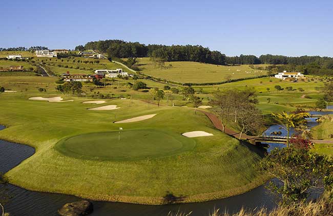 Buraco 8 da Fazenda da Grama, eleita um dos melhores campos de golfe do Brasil