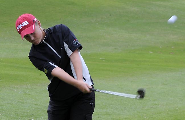    Daniela Murray: liderando por cinco tacadas de vantagem o torneio de golfe feminino no SPGC 