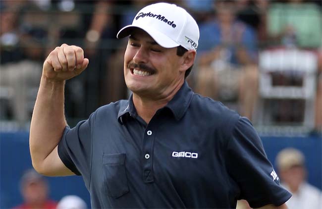    Wagner: bigode novo para vecer em seu torneio de estréia na temporada de golfe de 2012