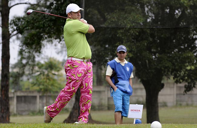   Tomazeli: roupa do John Daly ajudou a vencer a etapa, mas não bastou para a equipe ir às finais