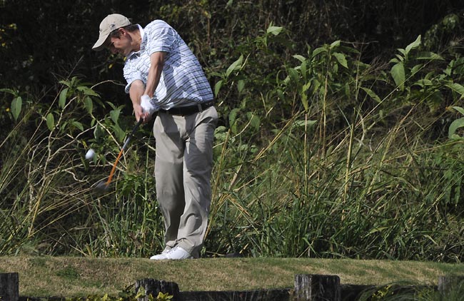    Pedro da Costa LIma: par do campo para liderar Aberto de golfe do São Fernando por uma tacada