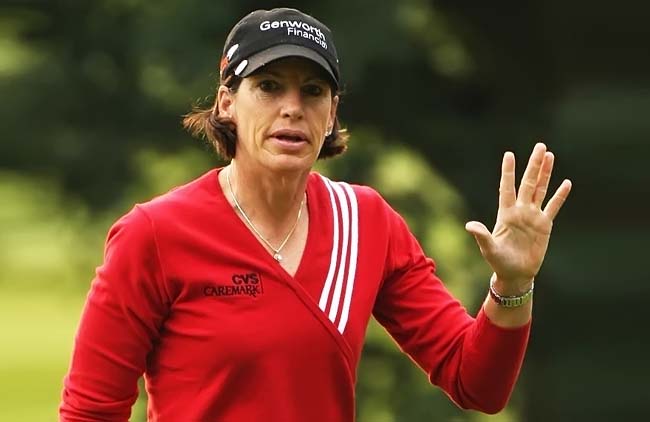    Inkster: veterana lidera no México tentando ser a mais velha campeã de um torneio de golfe do LPGA