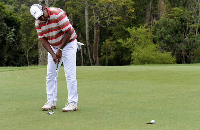 Alex Leite: dois birdies e nenhum bogey para liderar a primeira competição de golfe profissional do ano