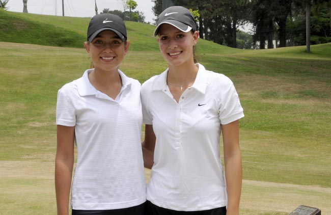 Ledermann e Melanie: adolescentes bolivianas lideram torneio de golfe de dupla no São Fernando