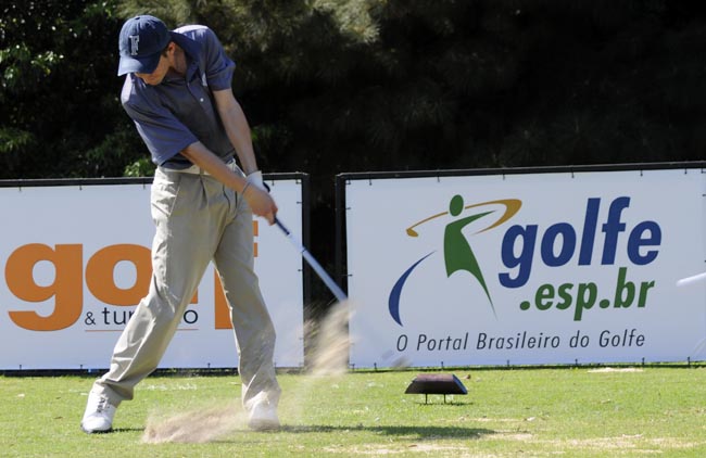 Pepê: liderança isolada do maior torneio de golfe de São Paulo, em buca de vaga para o Mundial Amador