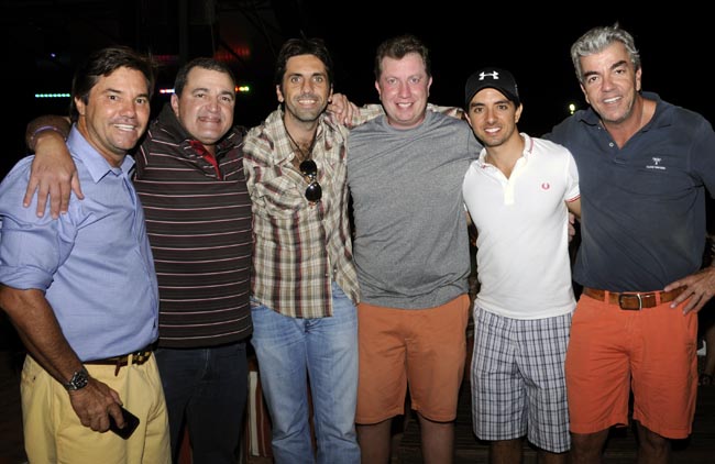 Carlos Gonzalez, presidente do Damha, com os convidados Tatá de Angelis, Marcel Gholmieh, Luiz Cabernite, Felipe Almeida e Beto Dhelomme