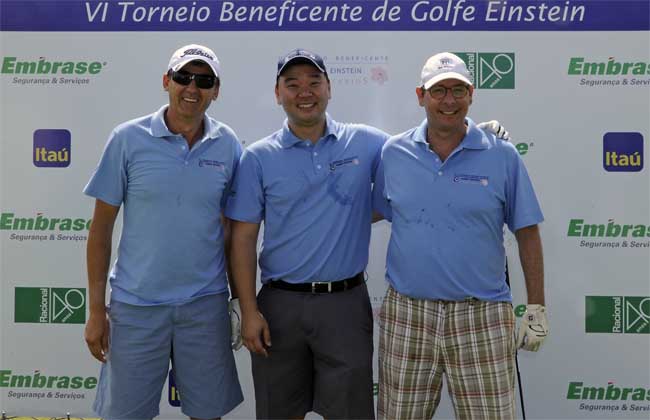 Ricardo Leirner, Fabio Imoto e Paulo Hendges: campeões com quatro tacadas de vantagemno golfe do Einstein