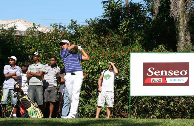 Tsukazan: abrindo boa vantagem em busca de seu segundo título consecutivo no golfe paulista