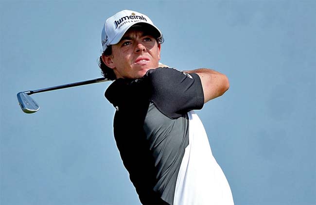 Rory: dois dias de golfe ao lado de Tiger na abertura dos playoffs da Fedex: comparações inevitáveis