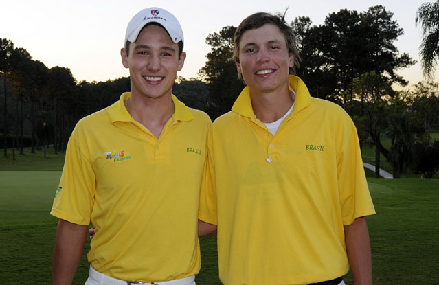 Daniel Stapff e Felipe Navarro: integrando mais uma vez a seleção brasileira para o Sul-Americano de golfe