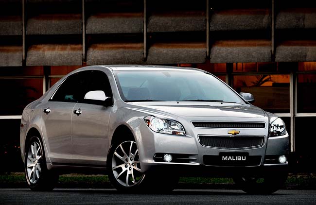 Malibu, da Chevrolet: sucesso de vendas nos EUA é lançado no Brasil em torneio de golfe